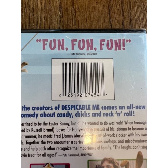 Hop DVD 2011 Animated Comedy Family Movie Russell Brand James Marsden New Sealed - Picture 2 of 4